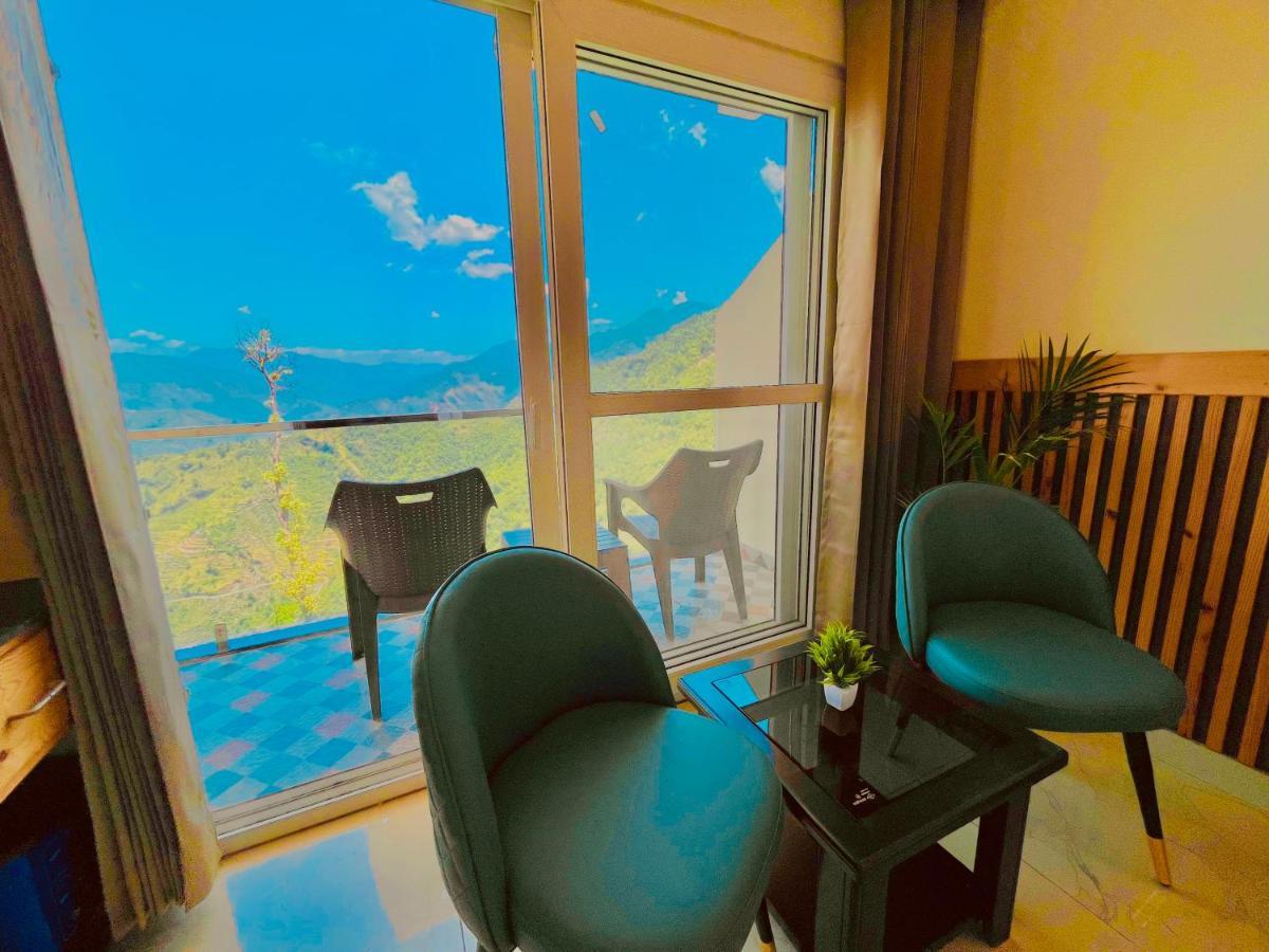 The Pinerock Resort, 穆索里 外观 照片
