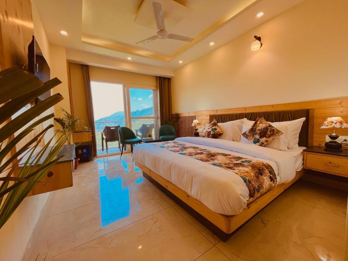 The Pinerock Resort, 穆索里 外观 照片